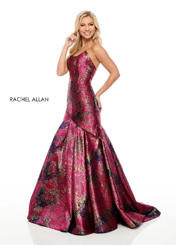 Bodycon dress with a halter neck​Rachel Allan Prom Long Formal Evening Dress