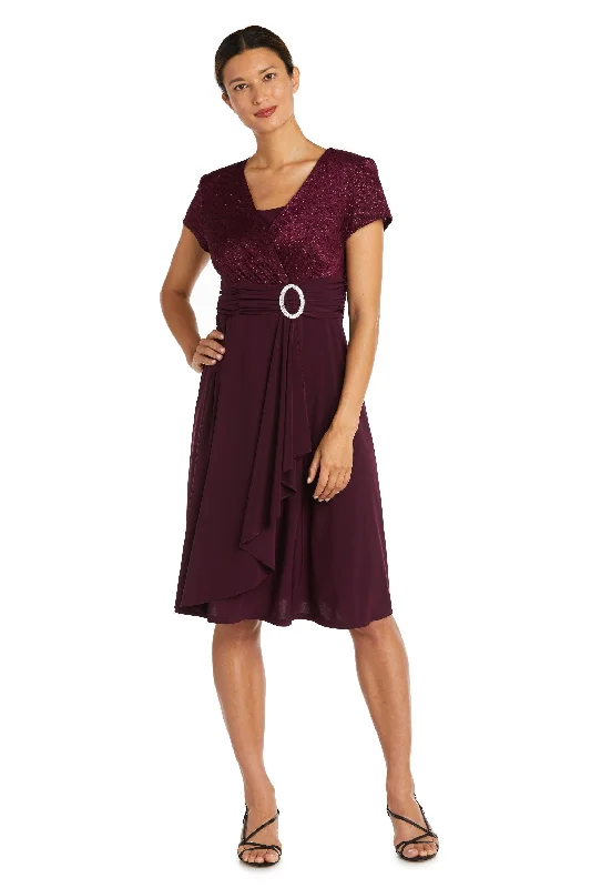 Strapless cocktail dresses with a sweetheart neckline and a full skirtR&M Richards 9109P Short Cocktail Petite Dress Strapless cocktail dresses with a sweetheart neckline and a full skirtR&M Richards 9109P Short Cocktail Petite Dress