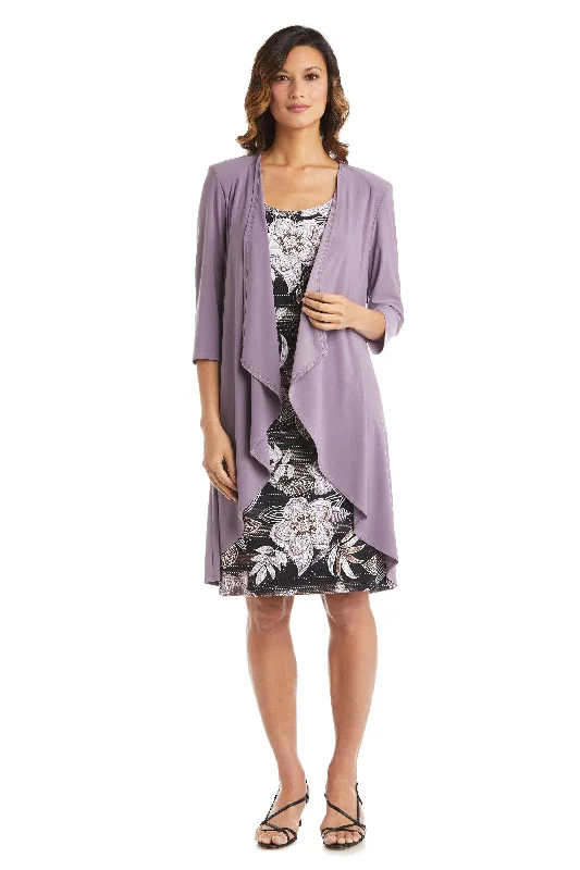 Cocktail dresses with a tiered skirt and a bow at the waistR&M Richards 7897P Short Petite Jacket Print Dress Cocktail dresses with a tiered skirt and a bow at the waistR&M Richards 7897P Short Petite Jacket Print Dress