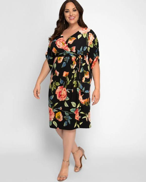 Cocktail dresses with a fringe detail and a sleeveless designKiyonna Short Formal Wrap Dress Cocktail dresses with a fringe detail and a sleeveless designKiyonna Short Formal Wrap Dress