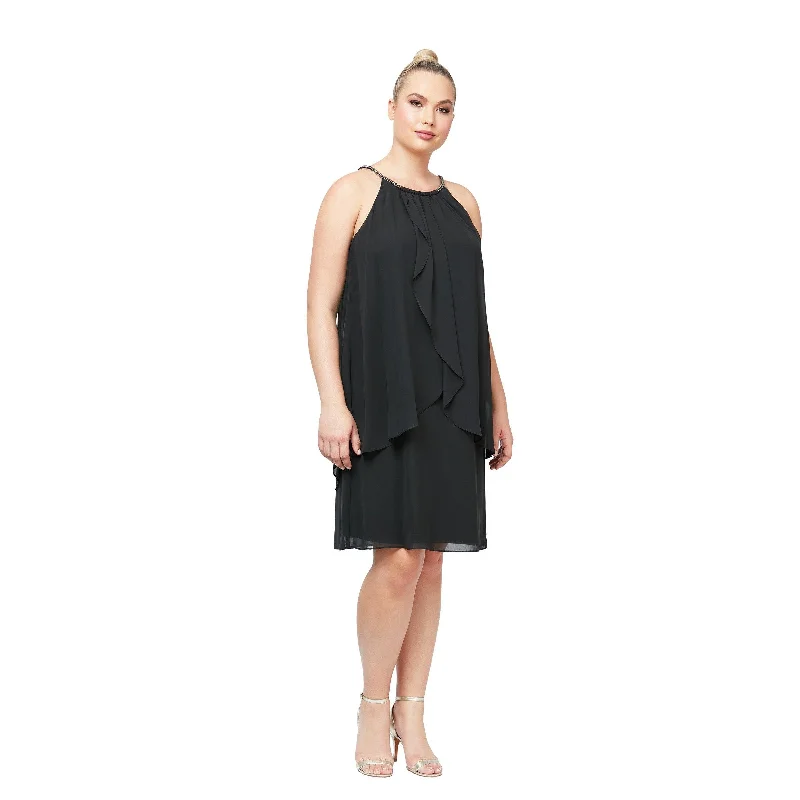 Bodycon dress with a zipper detail​SL Fashions 613664 Short Halter Dress