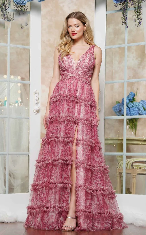 Formal dresses with tiered skirts and pearl embellishments for a luxurious feelColors Dress 3618 Dress Formal dresses with tiered skirts and pearl embellishments for a luxurious feelColors Dress 3618 Dress