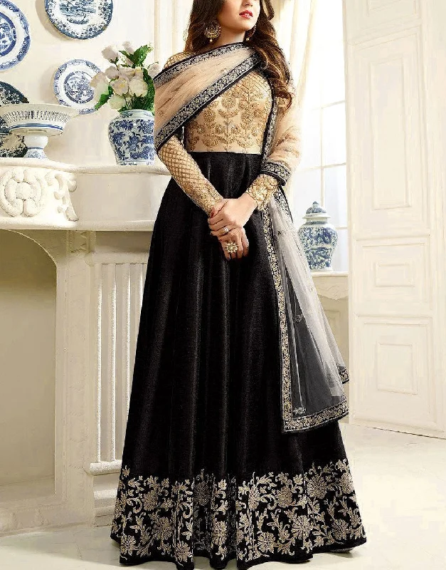 Party dresses with a ruched fabric for a textured and flattering effectIndian Embroidered Black Chiffon Party Wear Maxi Dress (DZ17673) Party dresses with a ruched fabric for a textured and flattering effectIndian Embroidered Black Chiffon Party Wear Maxi Dress (DZ17673)