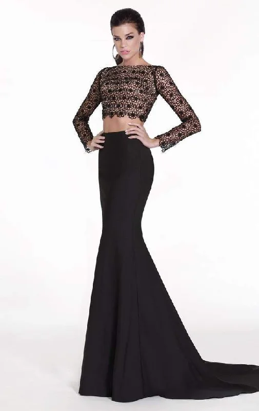 Formal dresses with ruched back panels and button - down fronts for a unique and flattering fitTarik Ediz 92535 Dress Formal dresses with ruched back panels and button - down fronts for a unique and flattering fitTarik Ediz 92535 Dress