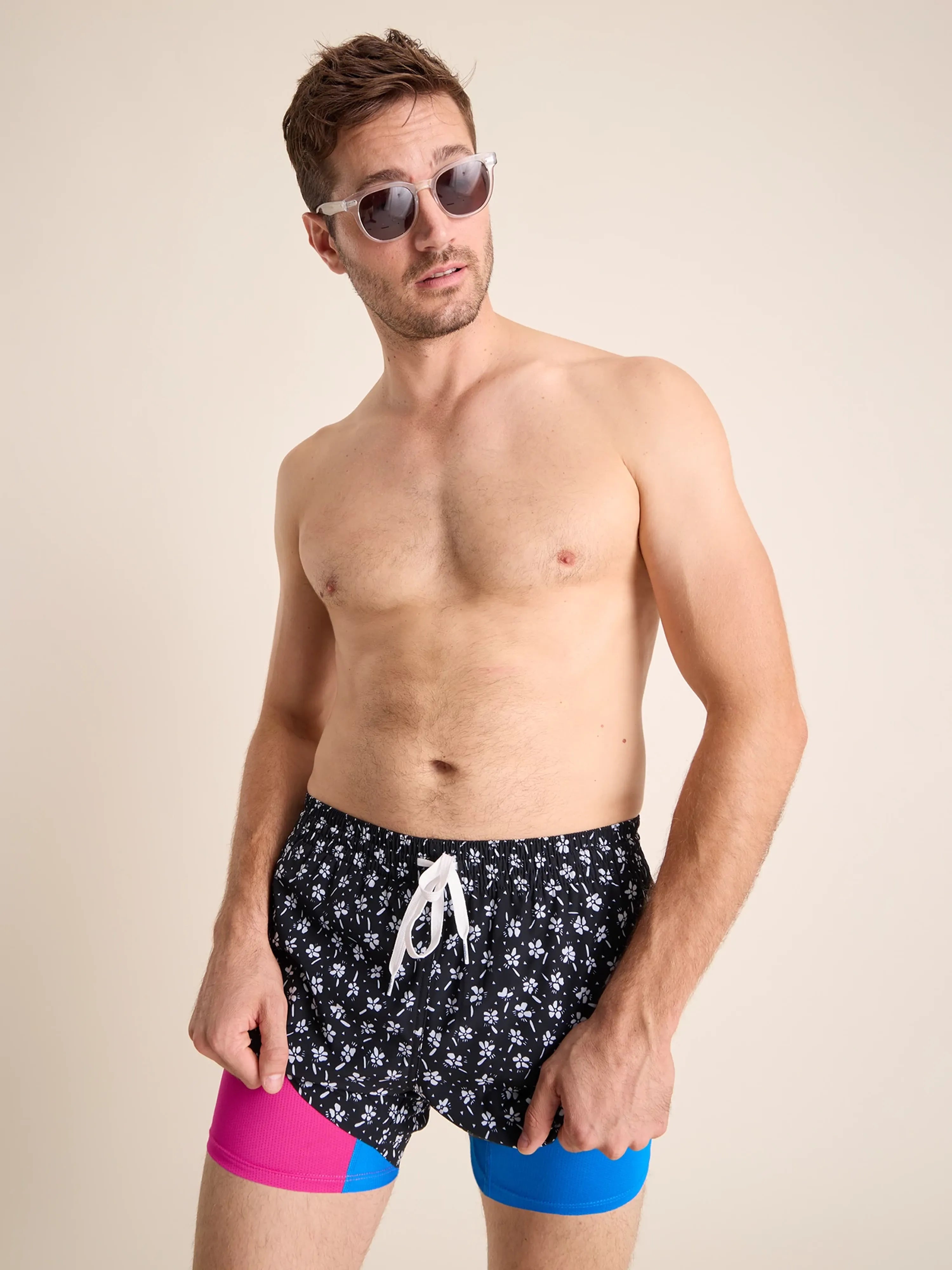Metallic women swimwear with a shiny finish for a glamorous poolside lookThe Daisy Dives 5.5" (Classic Lined Swim Trunk) Metallic women swimwear with a shiny finish for a glamorous poolside lookThe Daisy Dives 5.5" (Classic Lined Swim Trunk)