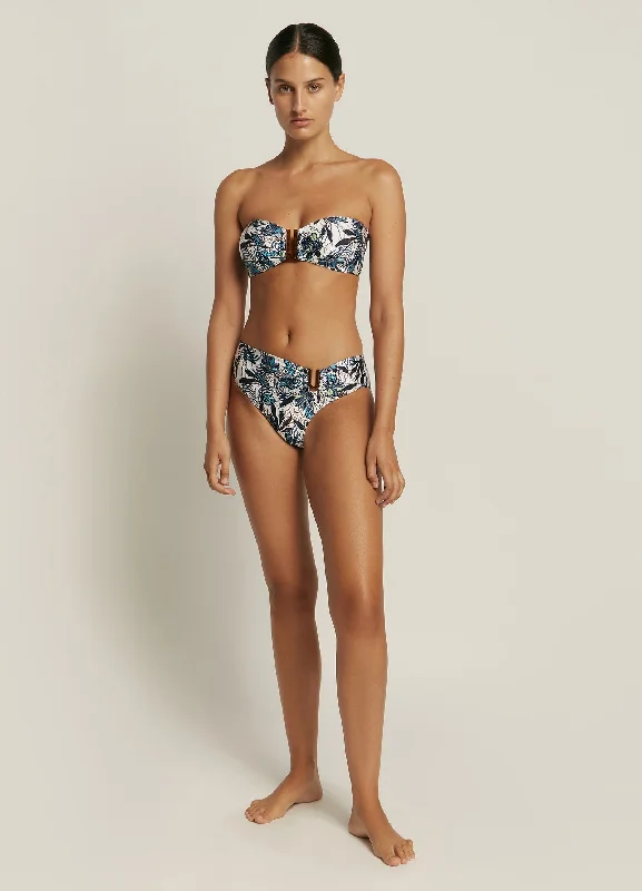 Convertible bikini that can be worn in multiple styles for versatilityIsola Bella U Trim Mid Pant - Aqua/White Convertible bikini that can be worn in multiple styles for versatilityIsola Bella U Trim Mid Pant - Aqua/White