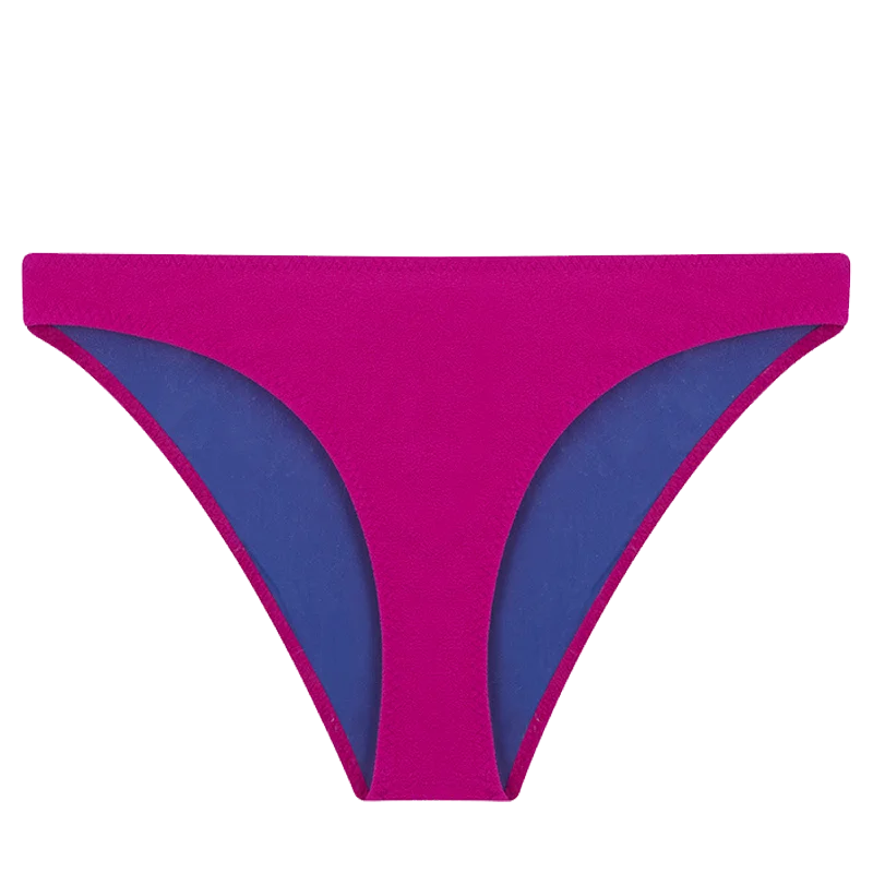 String bikini for a minimalistic and sexy beach styleMaisie Bikini Bottom