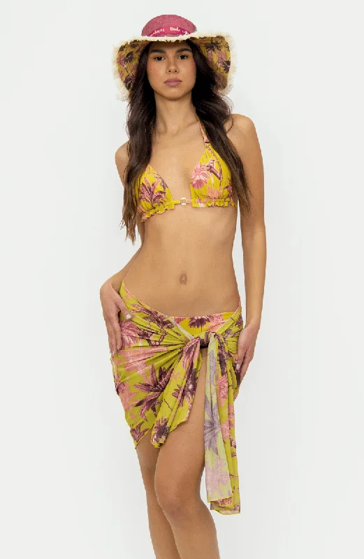 Animal - print cover ups for a bold and edgy beach stylePareo Jungla Bailando Entre Palmas Animal - print cover ups for a bold and edgy beach stylePareo Jungla Bailando Entre Palmas